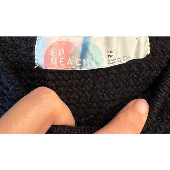 Free People FP Beach Women’s Size XS Black Halter Crop Knit Sweater Coastal Boho - Picture 4 of 7